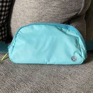 Lululemon belt bag